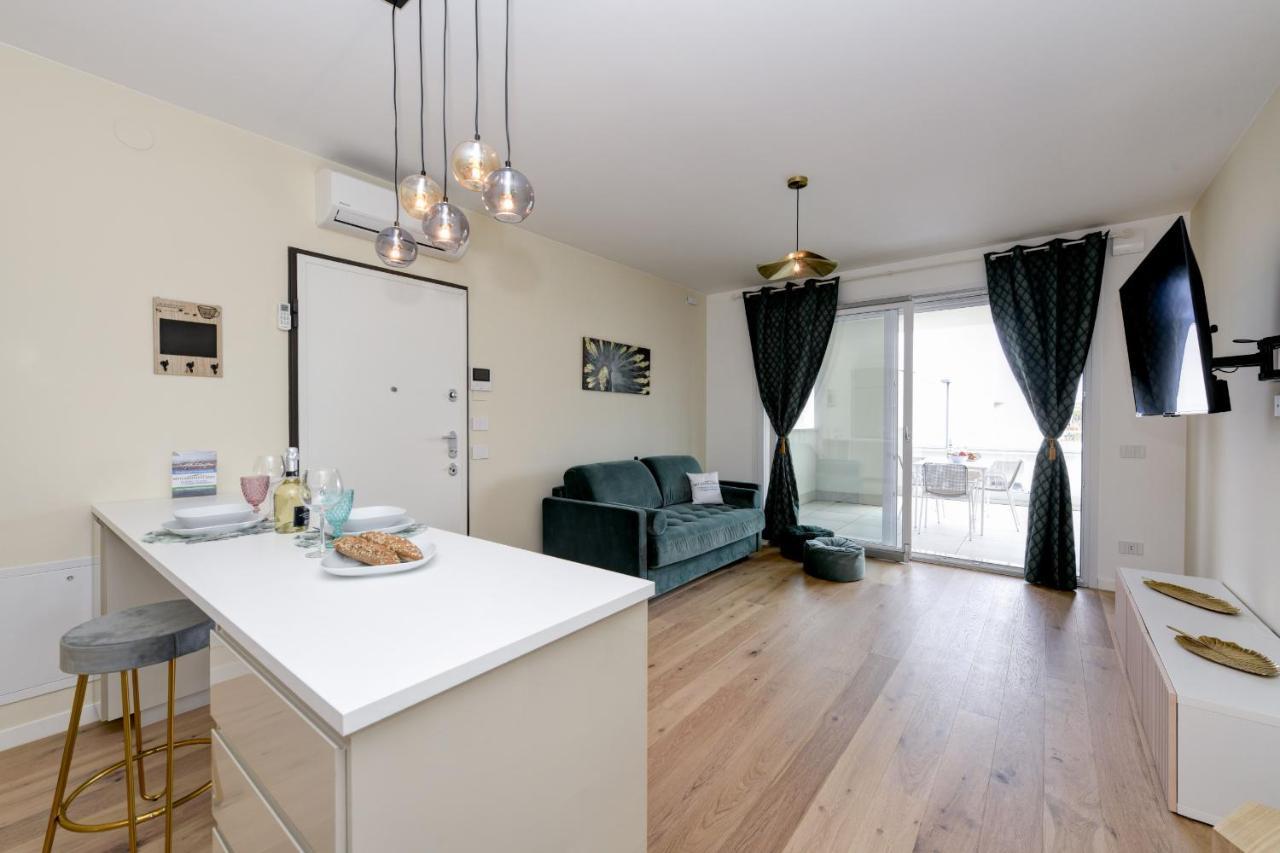 Opalia Residence - Garda Lake Lifestyle Apartment Peschiera del Garda Ngoại thất bức ảnh