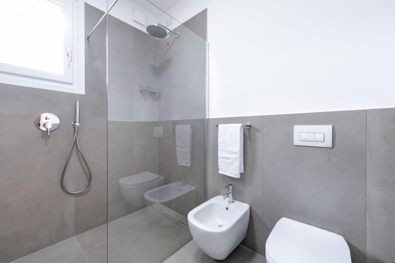Opalia Residence - Garda Lake Lifestyle Apartment Peschiera del Garda Ngoại thất bức ảnh