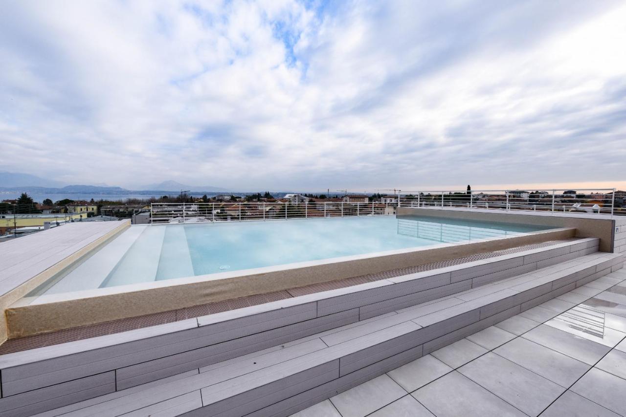 Opalia Residence - Garda Lake Lifestyle Apartment Peschiera del Garda Ngoại thất bức ảnh
